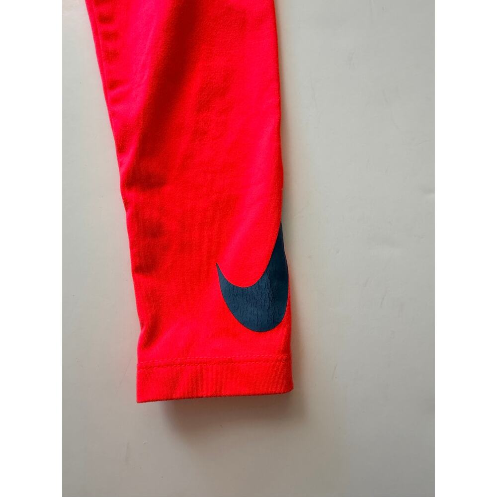 Vibrant Nike Hot Pink Girls Leggings - Size 2T/3T - Picture 2 of 6